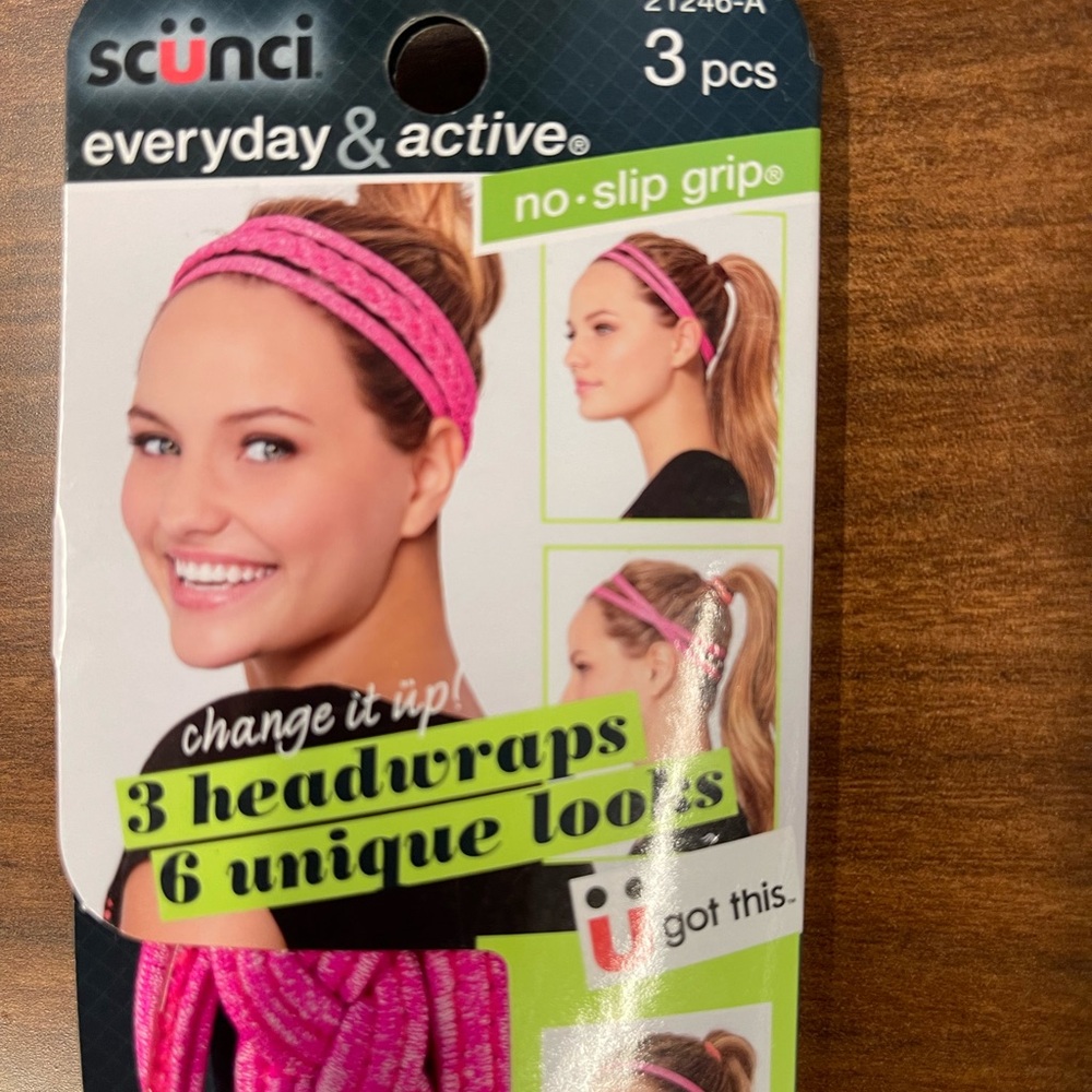 Scunci headbands